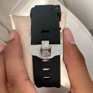 Montre connectée pour homme Bust Down en acier inoxydable avec écran AMOLED, chronographe, cadran serti de moissanite, bracelet en caoutchouc - Product Image 4