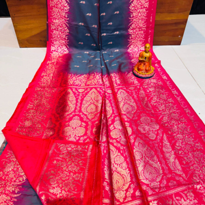 Saris de seda con brocado de diseñador, hechos a medida para bodas y fiestas, textura rica con intrincado trabajo de Zari, sensación lujosa - Product Image 1