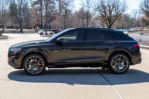 2022 SQ-8 Prestige Low Mileage Sound Engine R18 Tyre Automatic Transmission <b>Panoramic</b> Sunroof LED Headlights Ready to Ship - Product Image 6