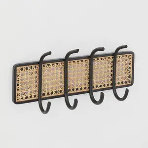 Handcrafted Rattan Hanging Hook Basic Style Rack For Hanging Clothes Decoration Natural Rattan Coat Hook For Home Decor