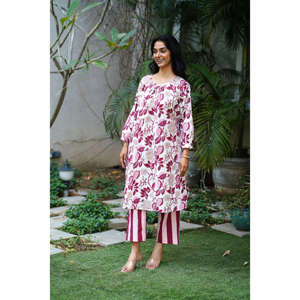 Ensemble Kurta en crêpe à rayures Fiore, manches trois-quarts, tenue décontractée printemps-été - Product Image 1