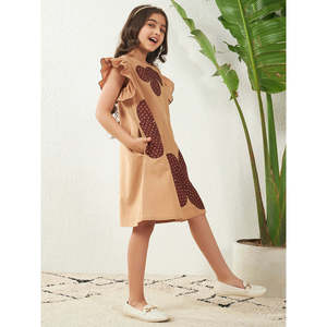 Vestido de Verano Mini para Niñas Bugandbees, Color Beige, Algodón y Gasa, Corte en A, con Apliques de Puntos, Mangas con Volantes, Cuello Redondo - Product Image 5