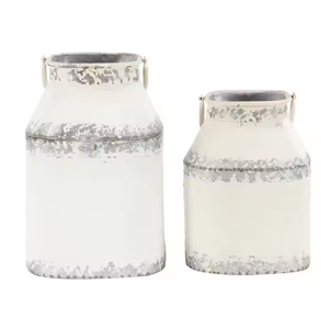 Vases et pots à fleurs en métal modernes - Vente en gros de vases de table écologiques faits à la main pour la décoration de mariage par Decor Impex - Product Image 4