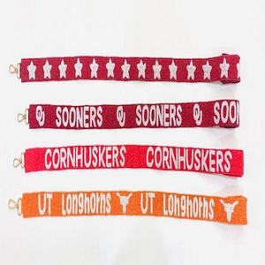 สายรัดกระเป๋าลูกปัดที่ทันสมัยสำหรับผู้ที่ชื่นชอบเกมวันกระเป๋าอินเทรนด์สายคล้องกระเป๋าตัวเลือกสำหรับการชุมนุมกีฬา - Product Image 1