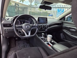 NI-SS-AN SE-N-TRA กระบอกสูบ V6เกียร์อัตโนมัติ2021ขายดี - Product Image 3