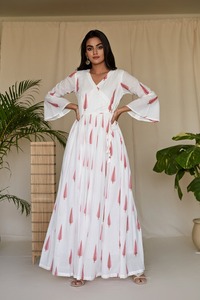 Traje Angrakha Blockprint de ciprés rosa de alta calidad del fabricante indio Pantalones Kurti con estilo para adultos Estilo de moda india - Product Image 5