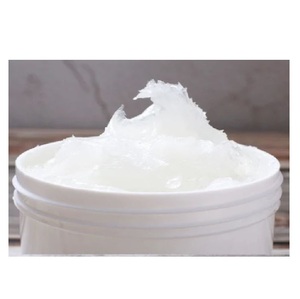 Acheter Pure Petroleum Jelly à vendre Convient pour les soins de la peau Réparation des lèvres et utilisation comme couche protectrice de la peau - Product Image 4