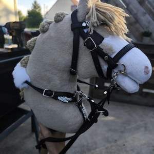 Brida para Caballo Occidental de Cuero Genuino/Cuero Sintético de Alta Calidad, Personalizable, para Montar a Caballo, Uso Ecuestre, Servicio OEM Personalizado - Product Image 5