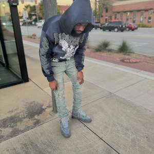 Ropa de invierno para hombres Sudaderas con capucha casuales de color sólido Sudaderas CON CAPUCHA DE MODA Sudaderas con capucha ajustadas para hombres - Product Image 1