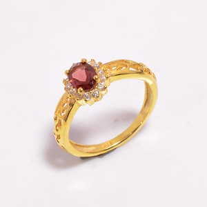 Bán Buôn 925 Sterling Silver Vàng-Mạ Hình Bầu Dục Cắt Garnet Đá Quý Nhẫn Phong Cách Cổ Điển Hoàn Hảo Đám Cưới Hoặc Đảng Quà Tặng Cho Phụ Nữ - Product Image 1