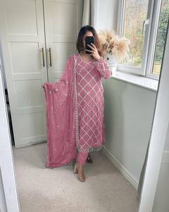 Deseable tradicional Faux Georgette bordado de secado rápido indio y pakistaní Salwar Kameez trabajo Top pantalón Dupatta para fiestas - Product Image 2