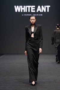 Elegant Style <b>Skirts</b> For Women Back Slit Obie <b>Maxi</b> <b>Skirt</b> Rayon Spandex Woven Fabric Spring 2025 Women Clothing Whiteant Factory - Product Image 2