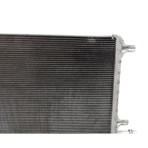 Radiateur d'eau JAGUAR E-Pace Série J9C3-8K230-AA 204DT Diesel 2000 (17>) - Product Image 2