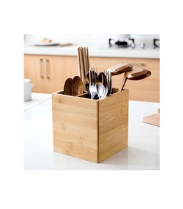 Soporte para cubiertos de madera de forma cuadrada de diseño atractivo, soporte para cubiertos de madera hecho a mano de gran calidad para cubiertos de mesa - Product Image 2