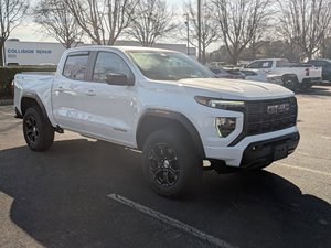 GM C Canyon 4WD Elevation 2023 Usado en Buen Estado - Product Image 2