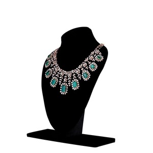 Magnífico Juego de Collar con Diamantes Naturales en Oro Blanco, Amarillo y Rosa de 18 Quilates, Joyería de Lujo con Certificación IGI - Product Image 3