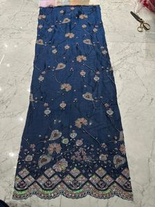 Tela de Seda Jimmy Choo Premium con Cuentas Hechas a Mano y Bordado con Hilo, Perfecta para Vestidos de Novia y Trajes de Novia - Product Image 4