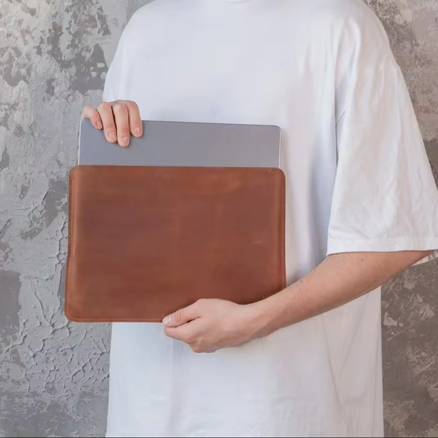 16 Inch Engraved Genuine Leather Laptop Sleeve Personalized Air Case for Air 15 16 LLS-0038
