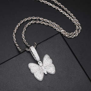 Colgantes de Mariposa Clásicos de Lujo con Moissanita Totalmente Incrustada, Chapados en Oro de 14K, Plata de Ley 925, Joyería para Unisex - Product Image 3