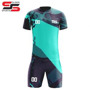 Maillot de football Rayures noires et blanches Uniforme de football Maillots de football Vente en gros Maillot de football uni et imprimé - Product Image 3