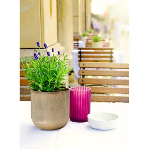 แจกันดอกไม้เหล็กเคลือบเงา ดีไซน์ชายฝั่ง งานแฮนด์เมด เป็นมิตรกับสิ่งแวดล้อม สำหรับงานเฉลิมฉลองสุดหรูและฉากหลังงานอีเว้นท์ โดย ZAHID EXPORTS - Product Image 4