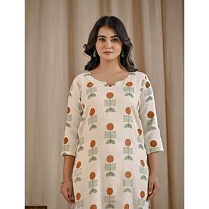 Kurti Recto de Algodón y Yute con Estampado de Bloques Color Mostaza Blanca, Estilo Casual con Cintura Natural y Característica Transpirable - Product Image 1