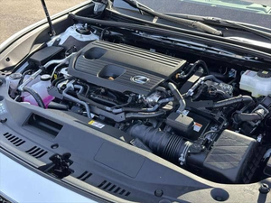 2025 Toy o ta Tun Dra camioneta - Product Image 3