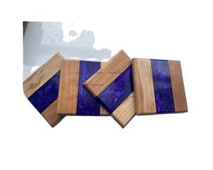 ที่รองแก้วทำจากไม้และเรซิ่นทรงกลมทำจากไม้และสี่เหลี่ยมสำหรับดื่มชากาแฟโดยดาวงานฝีมืออินเดีย - Product Image 1