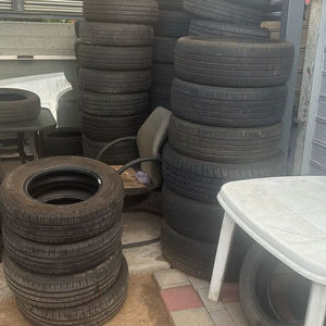 Pneus usagés déchiquetés pour voitures et camions - Qualité solide en gros - Product Image 1