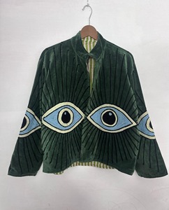 Chaqueta bordada de ojo malvado de terciopelo hecha a mano: abrigo de invierno bohemio hippie - Product Image 3