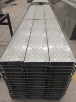 Plancher en acier pour mezzanine |   Revêtement de sol en métal composite non-bétonné |   Support d'installation rapide pour l'extension d'entrepôt