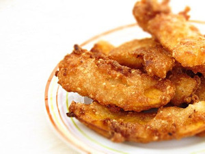 Spécialité de la cuisine vietnamien, délicieuses chips de bananes frites/vacances - Product Image 5