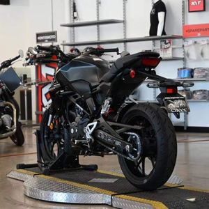 LIVRAISON RAPIDE Moto Honda CB300R ABS 286cc <span class=keywords><strong>Neo</strong></span> Sports <span class=keywords><strong>Caf</strong></span>é 2023, Moto de rue légère avec système de freinage antiblocage - Product Image 4