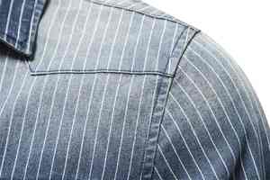 Camisa de mezclilla de alta calidad con efecto envejecido y rayas, estilo denim, para hombre, de manga larga, transpirable y cómoda. - Product Image 2