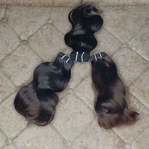 Extensions de cheveux humains naturels de qualité supérieure Indien Remy Bundles de cheveux humains de qualité supérieure de style vague naturelle de haute qualité - Product Image 4