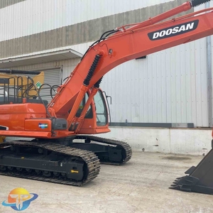 Excavatrice d'occasion Doosan DX225LC-9c, poids opérationnel de 20 à 25 tonnes, avec accessoires de godet, composants de la pompe principale, livraison rapide dans le monde entier - Product Image 3