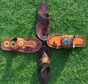 ผู้หญิงสไตล์ตะวันตกจริงทําด้วยมือของแท้หนัง Cowhide ลําลองรองเท้าแตะกลางแจ้งแบนสีน้ําตาลรองเท้าเปิดนิ้วเท้ารองเท้าแตะ - Product Image 5