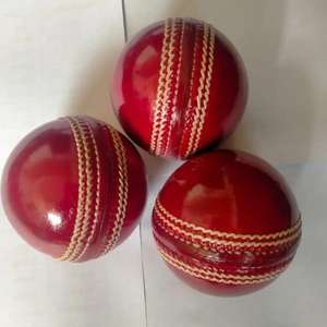 Boule dure en cuir durable professionnelle pour le cricket et le jeu de match - Product Image 1