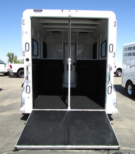 Affordable 4 Horse Slant Load <b>Trailers</b>| Livestock <b>Trailer</b>| Livestock Transport Semi <b>Trailer</b> for Cattle Sheep Pig Farm Use - Product Image 4