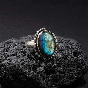 Bague en labradorite naturelle, bijoux à la mode en gros, argent sterling 925, bohème, délicate, statement, faite à la main, mariage - Product Image 5