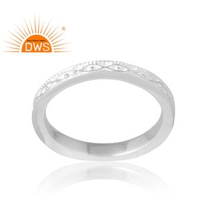 Anillo de banda de Plata de Ley 925 de diseño único para mujer, joyería personalizada para mujer, regalo para ella. - Product Image 1