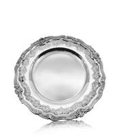 Assiette de présentation moderne plaquée argent, faite à la main, ornée de motifs en relief, bord festonné rococo, élégante, pour table de dîner formelle, Ramadan Diwali