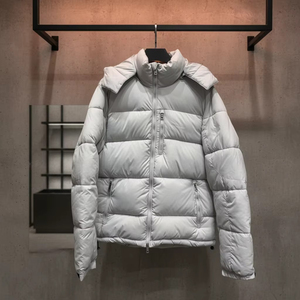 Chaqueta de Invierno Personalizada con Etiqueta Privada, Chaqueta Acolchada con Capucha Desmontable y Cuello Alto, Chaqueta de Calle con Relleno Acolchado - Product Image 5