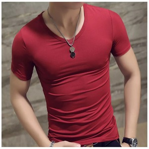 Camiseta estampada de manga corta con cuello en V para hombre de verano 100% ropa de calle de lona de algodón - Product Image 1