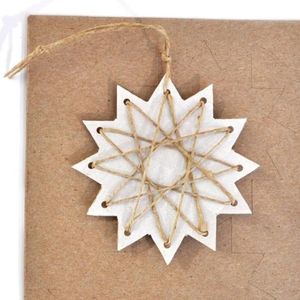 Décorations pour la maison élégantes de vente chaude Tentures murales de Noël de qualité supérieure pour salon chambre en Inde pour anniversaire et anniversaire - Product Image 5