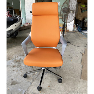 Sedia da Ufficio Contemporanea MF6101A con Schienale Alto, Rivestimento in Ecopelle di Lusso, Poggiatesta Regolabile, Base in Metallo Cromato per Uffici - Product Image 6