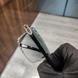 Lunettes de soleil Hip Hop Diamond Tester avec nuances vert foncé VVS Moissanite Diamonds New Design Fashion Jewelry for Men - Product Image 5