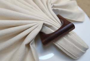 Decoración de fiesta hojas de maíz servilleta hebilla tejida a mano servilletero mesas de decoración de madera anillo de madera marrón servilleta hebilla pintada a mano - Product Image 6