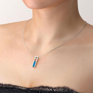 Collier Pendentif Géométrique en Zircon et Argent Sterling - Plaqué Rhodium et Or, Chaîne Tendance, Idéal Cadeau - Product Image 4