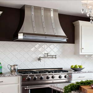 เครื่องดูดควันติดผนังสเตนเลสสตีลขนาด48นิ้วเคลือบเงาพร้อมสายและหมุดขัดเงาสำหรับห้องครัวสุดหรูทันสมัย - Product Image 1